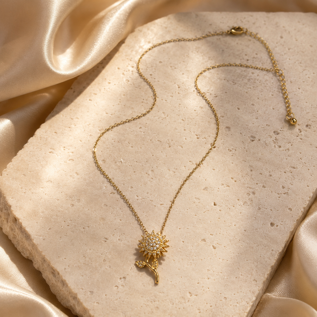 Sanyian Sunlit Bloom Necklace